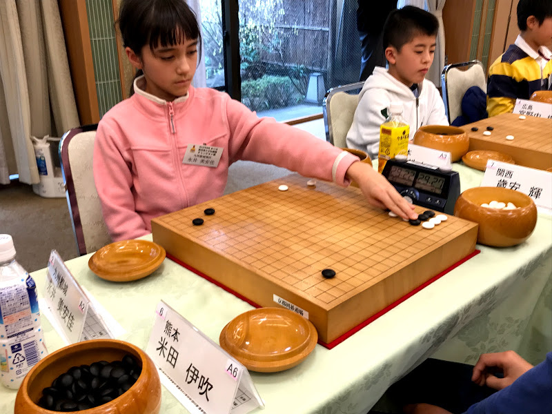 ンド杯第２２回全日本こども囲碁チャンピオン戦全国大会（小学生）の様子